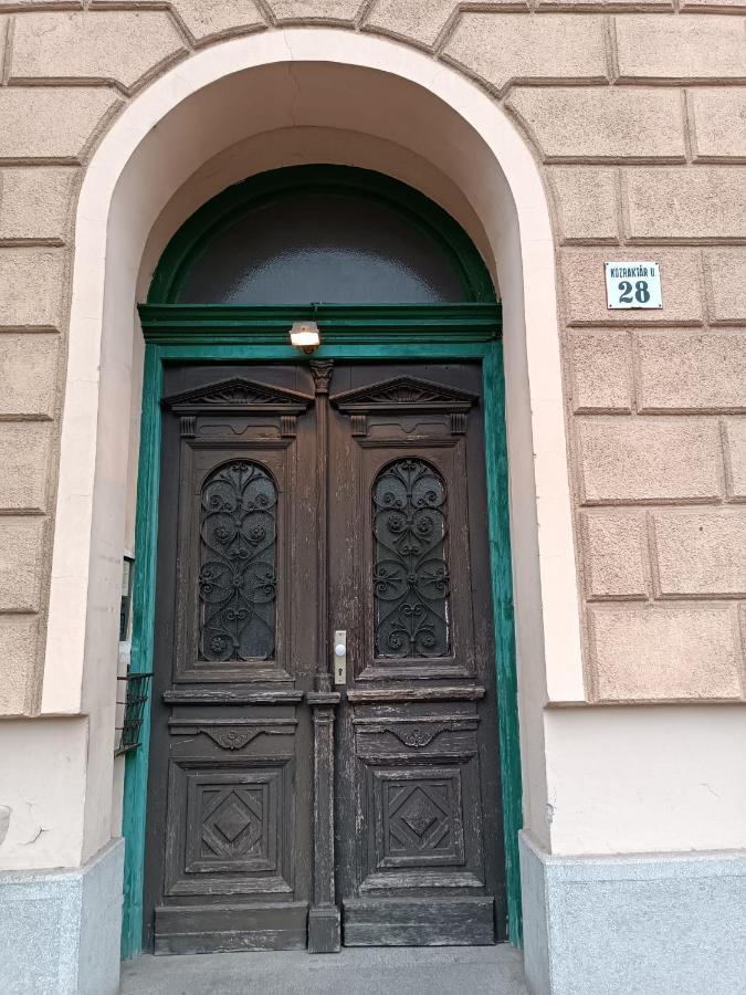 Park Danubes View Central Market Budapeşte Dış mekan fotoğraf